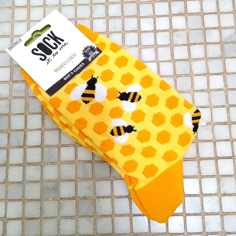 NEW! 🌟HP🌟UNISEX Bee Socks